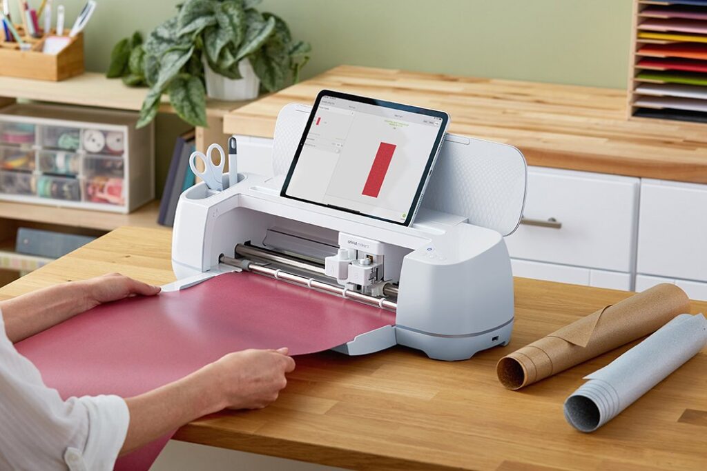 cricut maker 3 loading smart iron on 1777103172